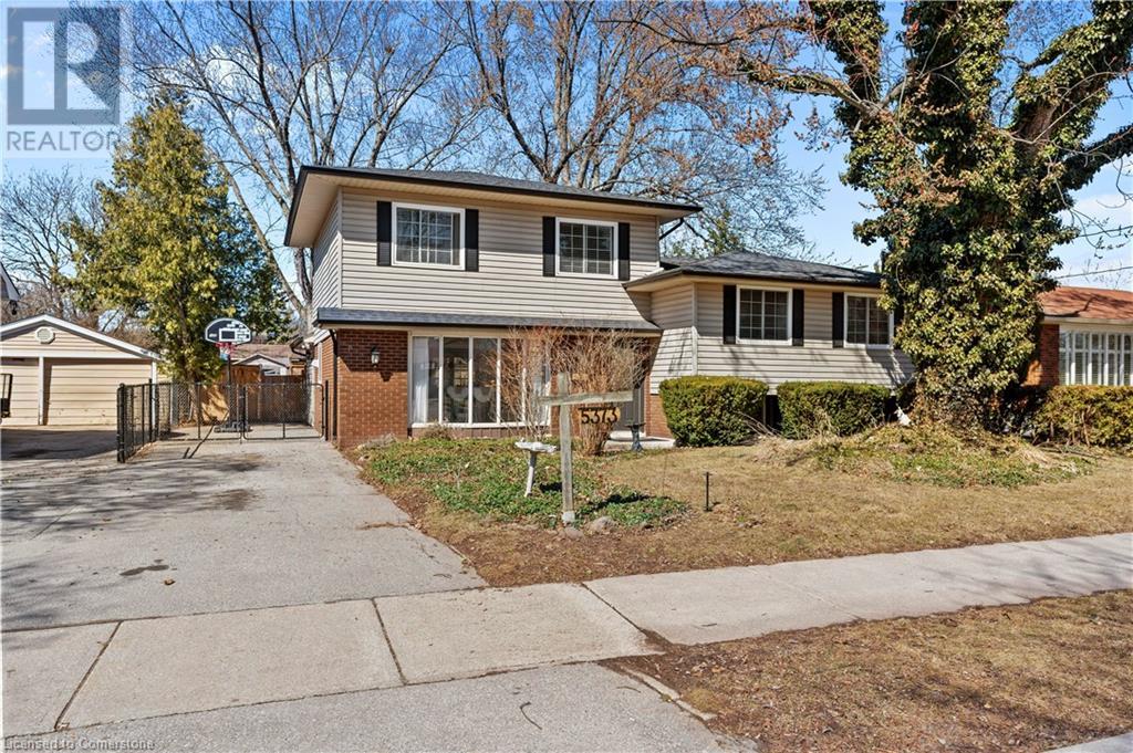 Property at 5373 SPRUCE Avenue image 2
