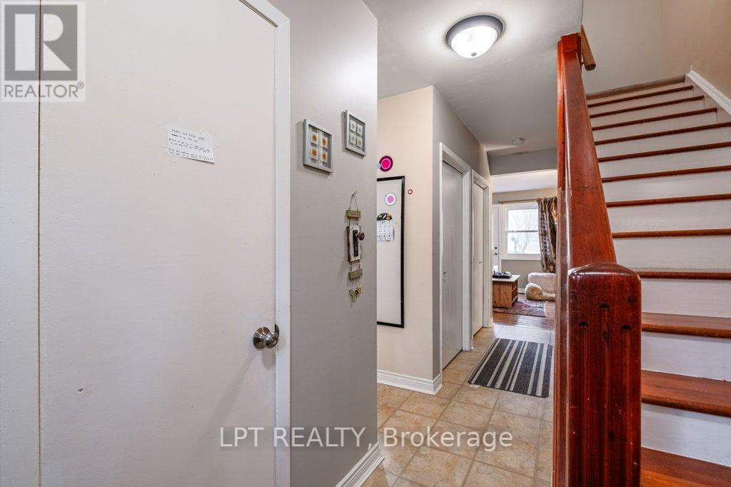 5 - 126 Notch Hill Road, Kingston, Ontario  K7M 2X1 - Photo 4 - X12095919
