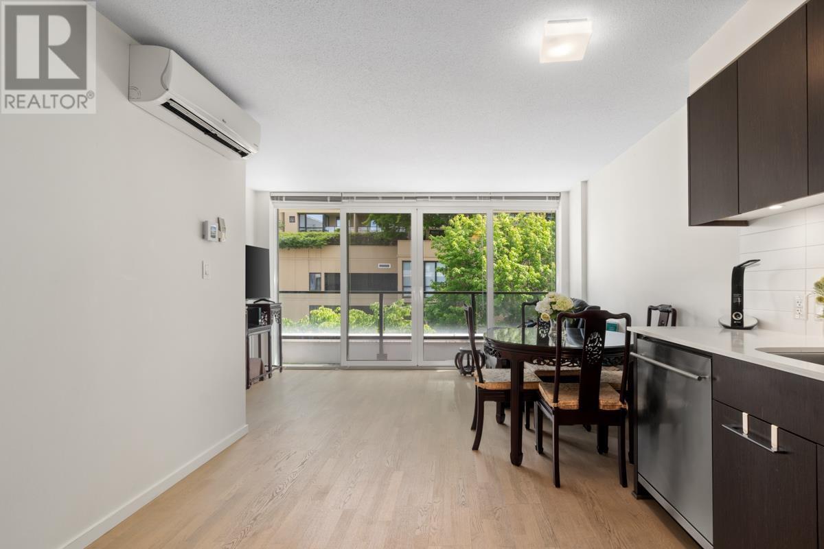 309 7733 FIRBRIDGE WAY, Richmond, British Columbia