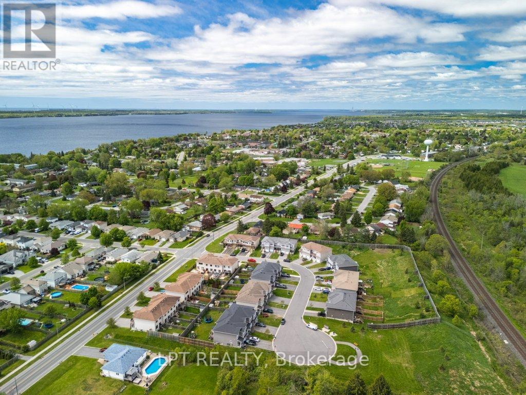79 Amy Lynn Drive, Loyalist, Ontario  K7N 0B2 - Photo 32 - X12162160