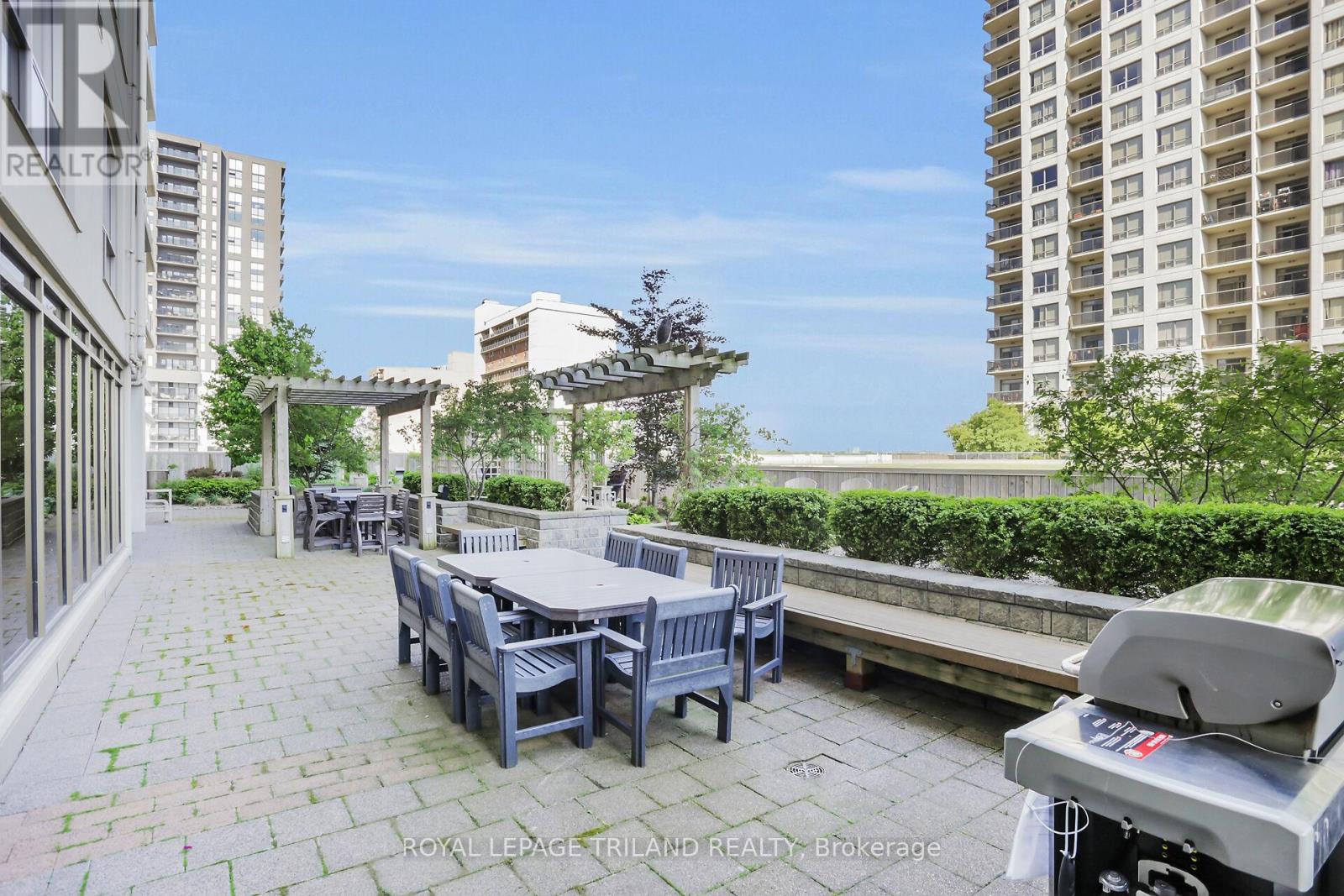1001 - 330 Ridout Street, London East (East K), Ontario  N6A 0A7 - Photo 40 - X12166872