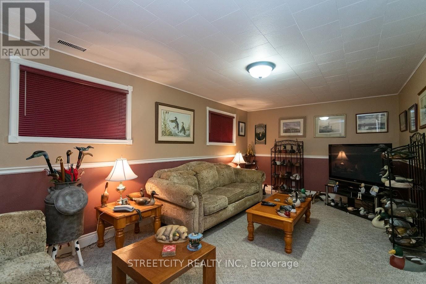 10 Hidden Valley Drive, Chatham-Kent, Ontario  N0P 1A0 - Photo 19 - X12166894