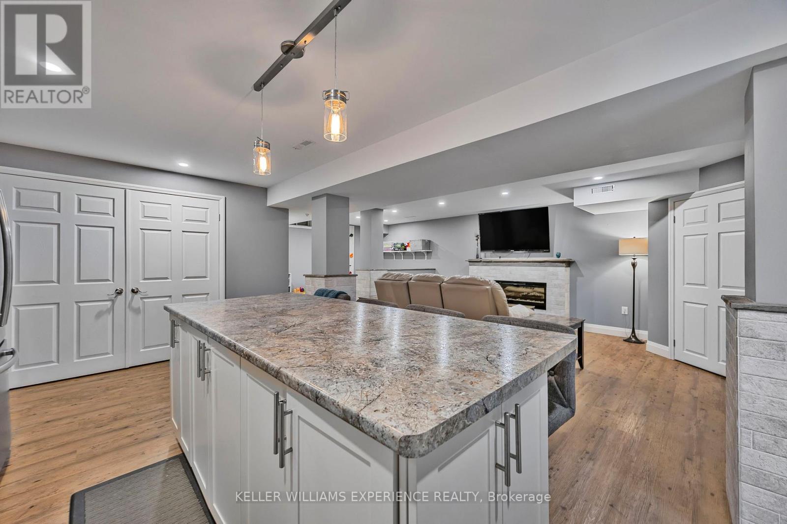 72 Lake Crescent, Barrie, Ontario  L4N 6A6 - Photo 28 - S12166751