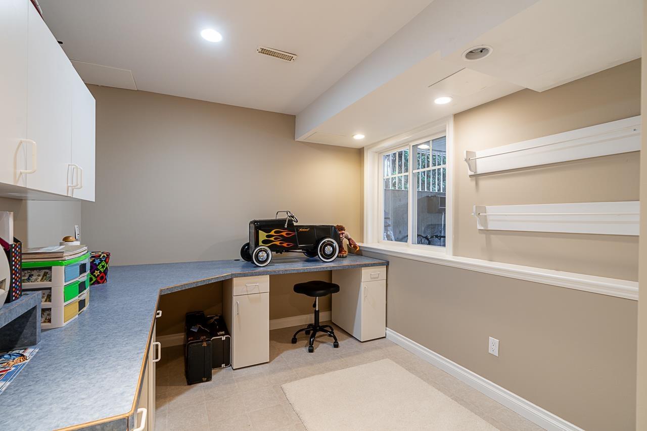 14765 31 Avenue, Surrey, British Columbia  V4P 3E7 - Photo 31 - R2967343