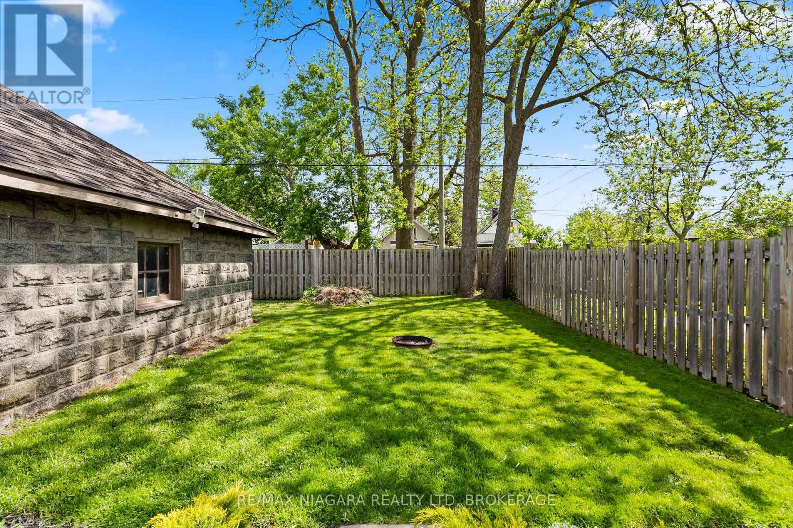 267 Dufferin Street, Fort Erie, Ontario  L2A 2T7 - Photo 31 - X12166941
