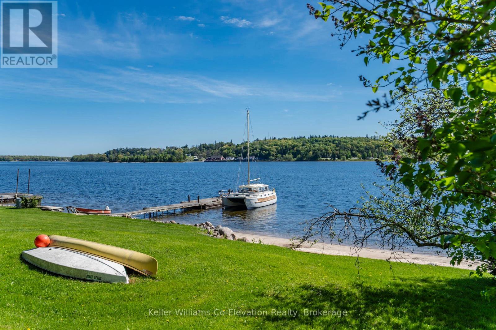 437 Champlain Road, Penetanguishene, Ontario  L9M 1S5 - Photo 12 - S12166975