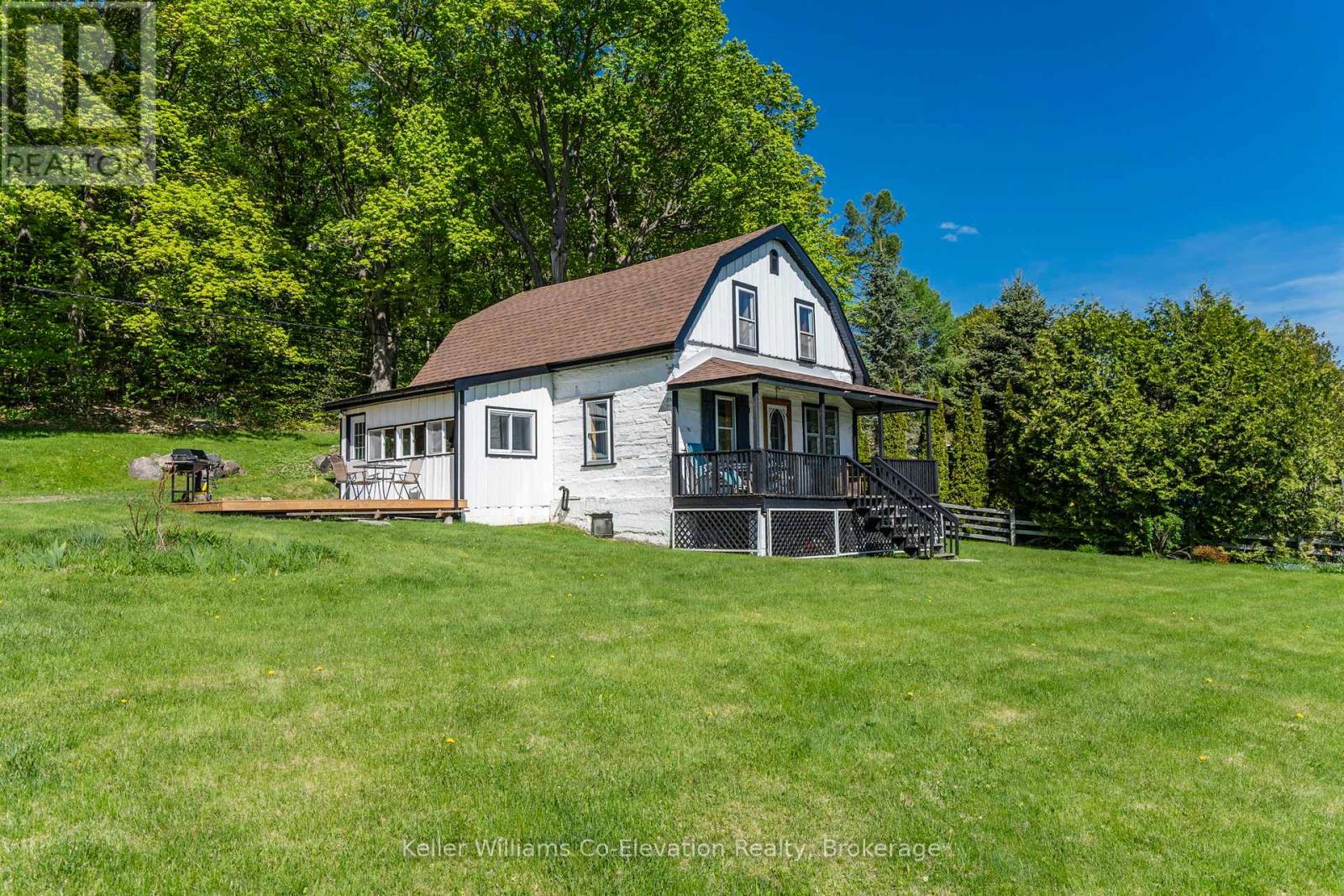 437 Champlain Road, Penetanguishene, Ontario  L9M 1S5 - Photo 14 - S12166975