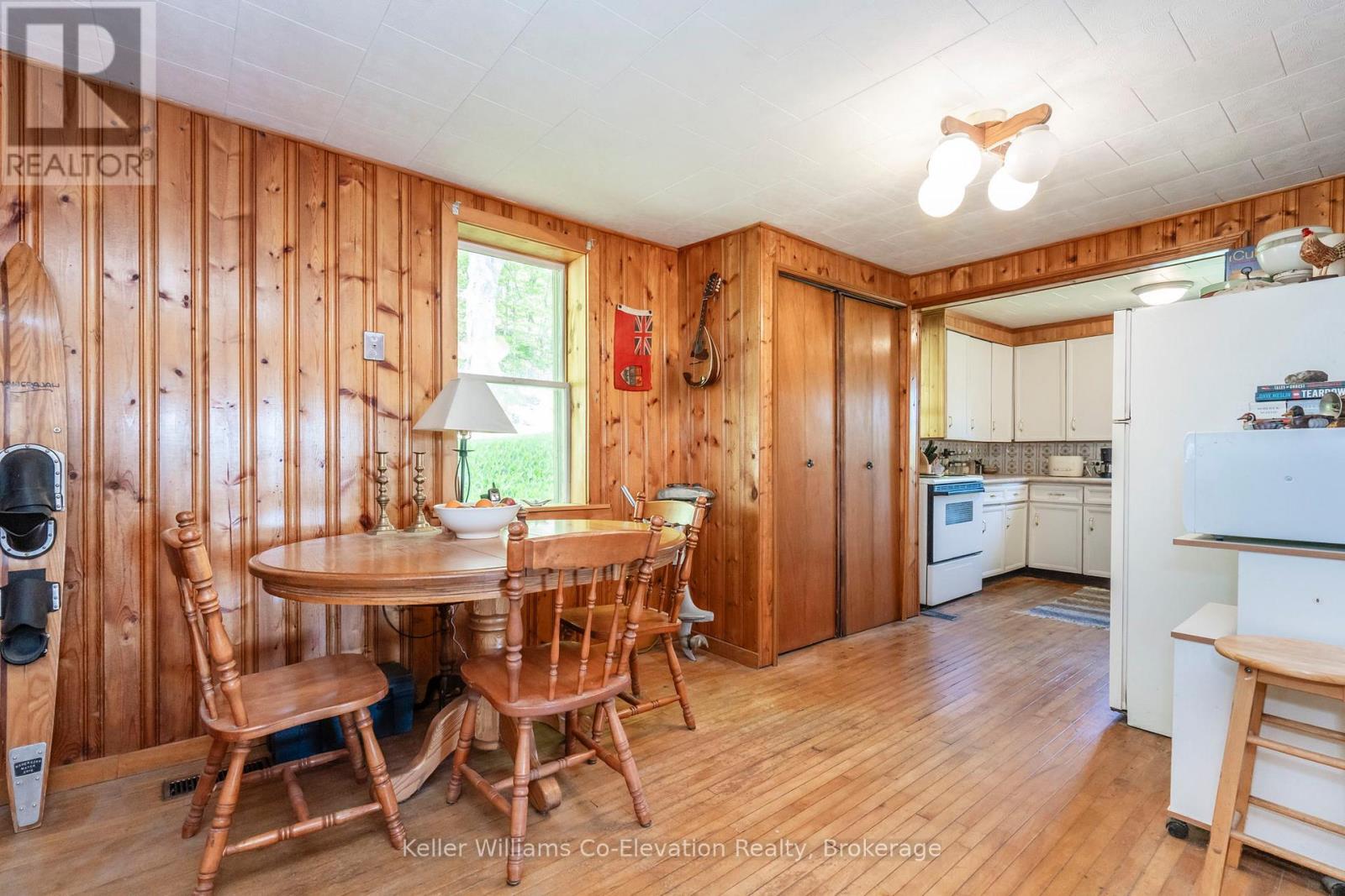 437 Champlain Road, Penetanguishene, Ontario  L9M 1S5 - Photo 17 - S12166975