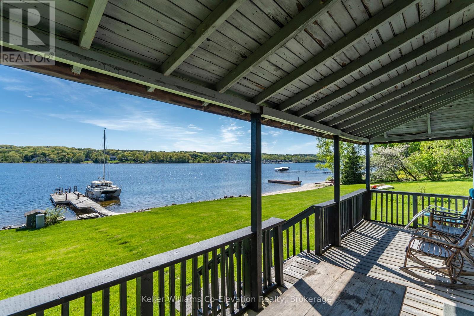 437 Champlain Road, Penetanguishene, Ontario  L9M 1S5 - Photo 2 - S12166975