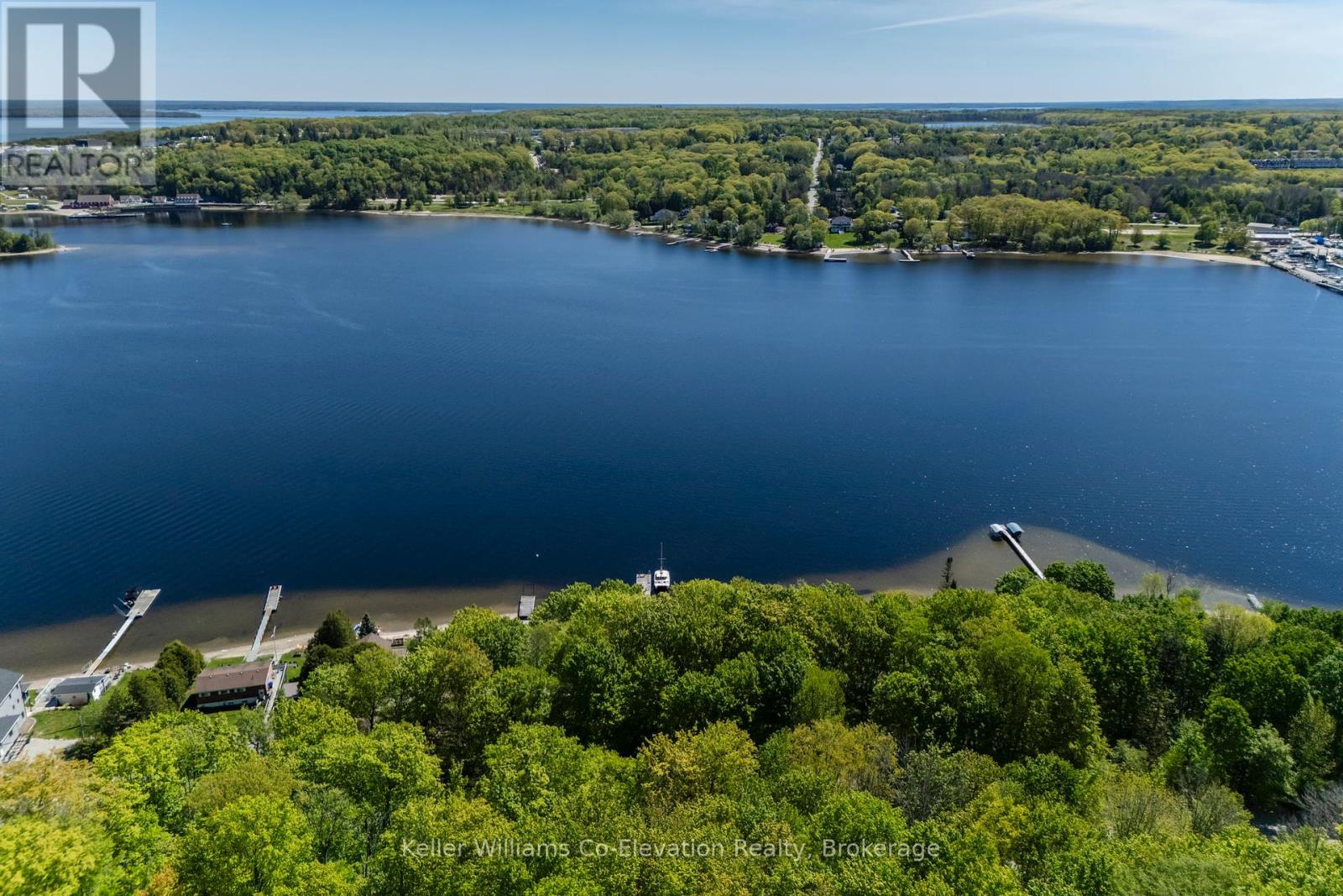437 Champlain Road, Penetanguishene, Ontario  L9M 1S5 - Photo 5 - S12166975