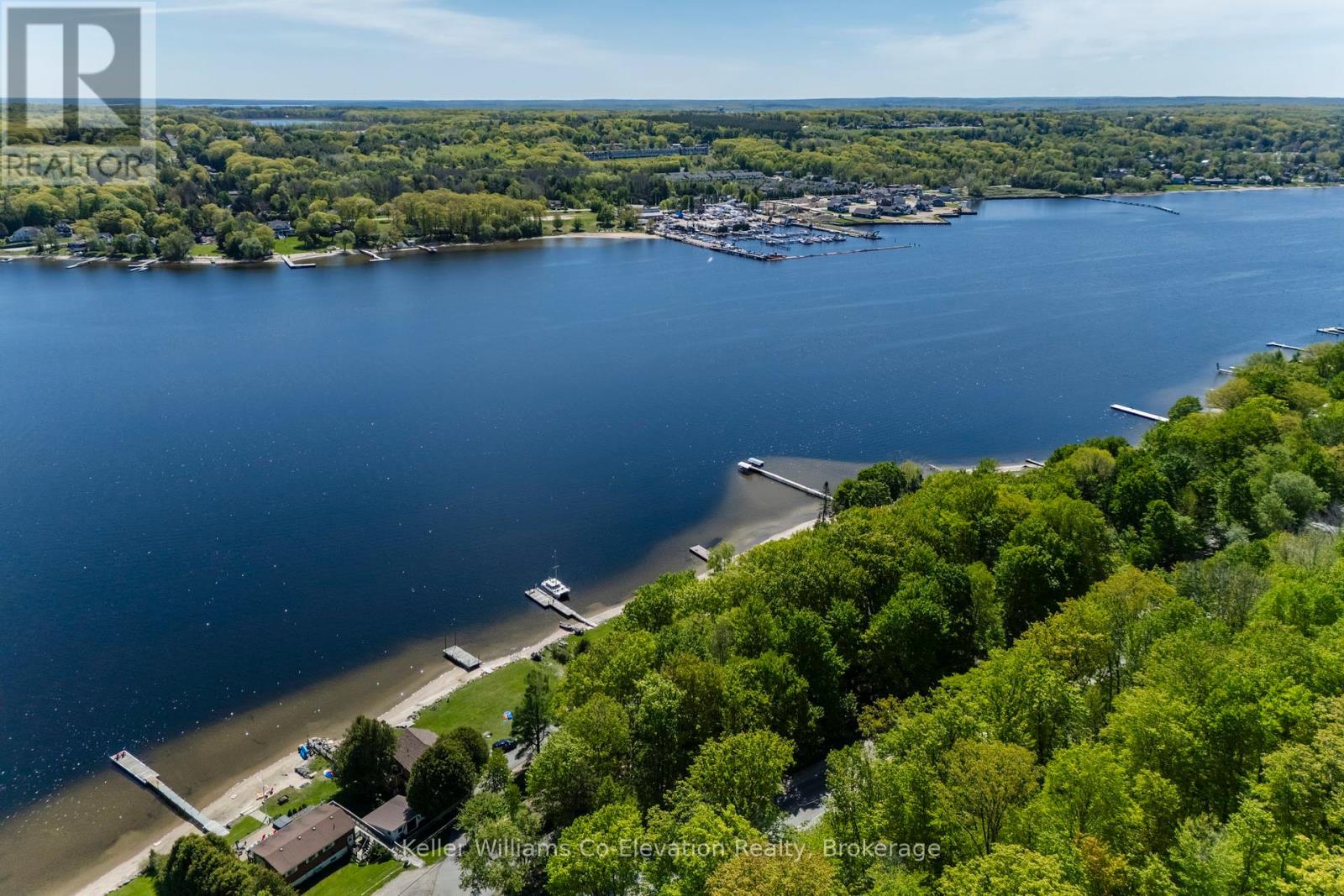 437 Champlain Road, Penetanguishene, Ontario  L9M 1S5 - Photo 6 - S12166975