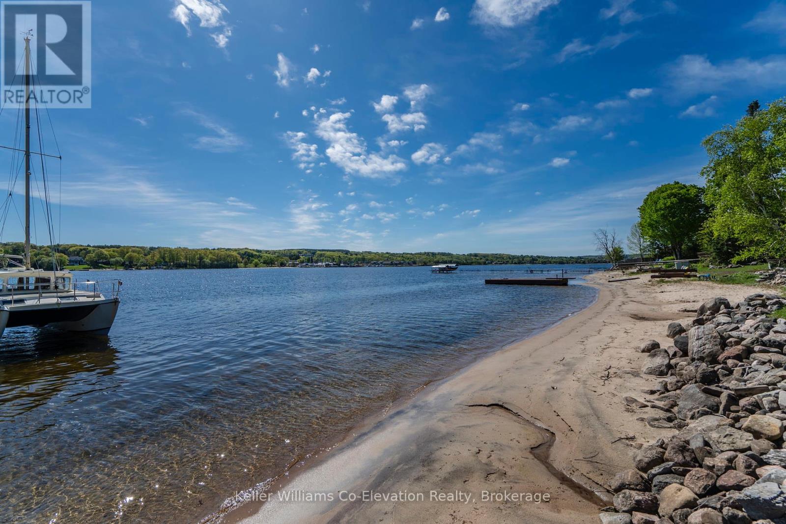 437 Champlain Road, Penetanguishene, Ontario  L9M 1S5 - Photo 9 - S12166975