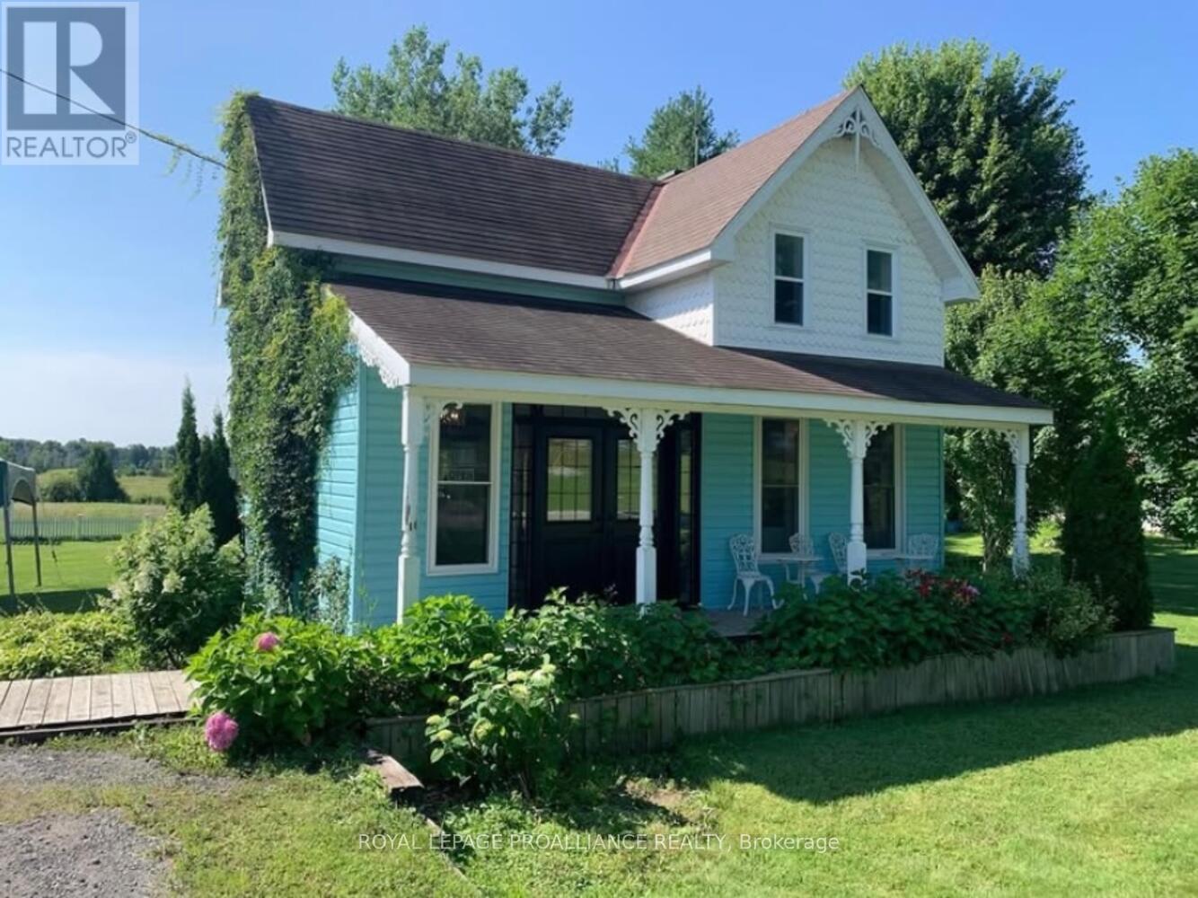 74A QUABBIN ROAD, Front of Yonge, Ontario