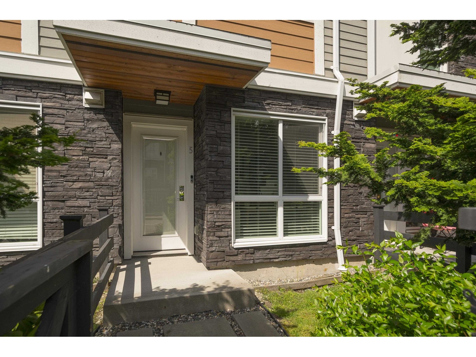 #5 20857 77a Avenue, Langley, British Columbia  V2Y 0W7 - Photo 3 - R3006033