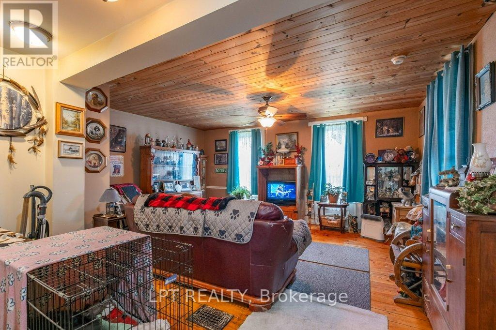 8739 County Road 2, Greater Napanee, Ontario  K7R 3L1 - Photo 5 - X12074963