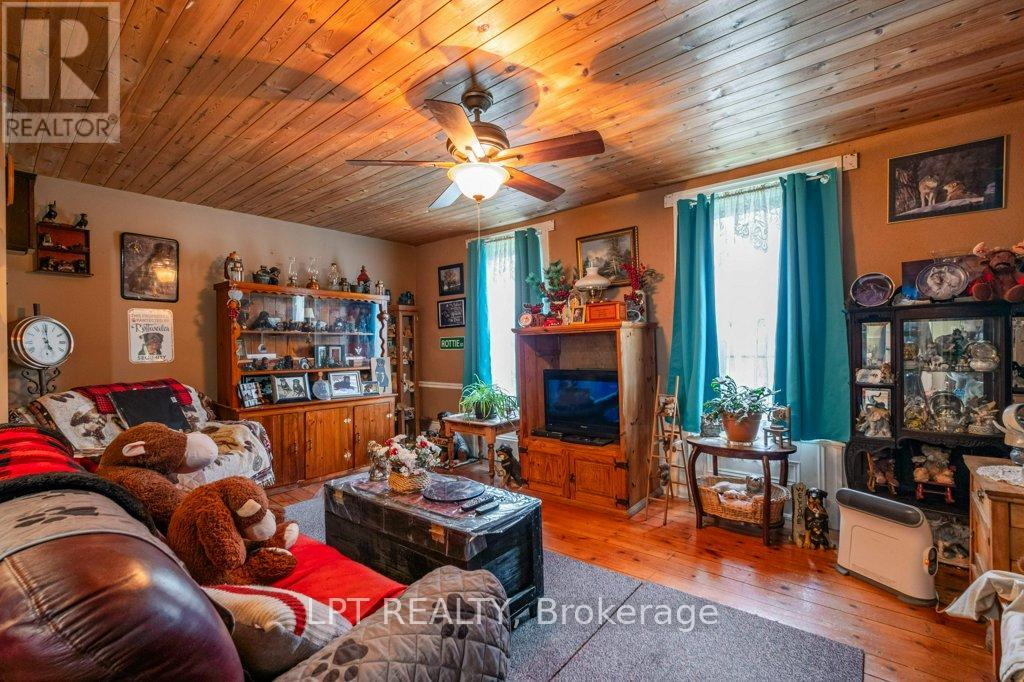 8739 County Road 2, Greater Napanee, Ontario  K7R 3L1 - Photo 6 - X12074963