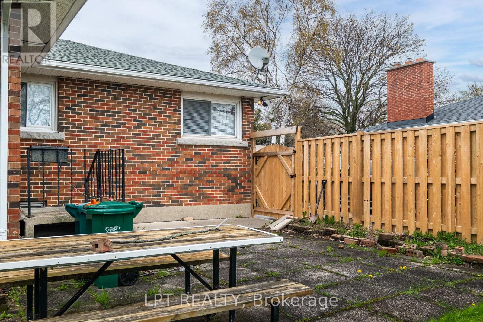 32 Jane Avenue, Kingston, Ontario  K7M 3G5 - Photo 29 - X12140419