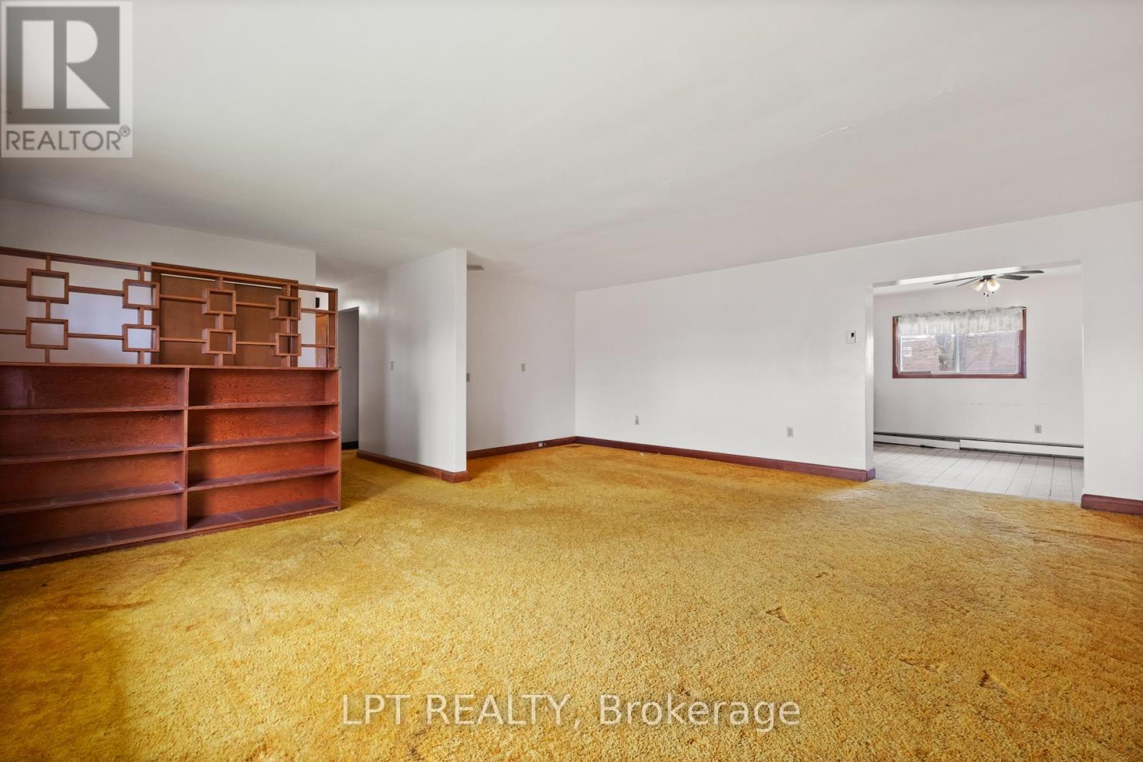 32 Jane Avenue, Kingston, Ontario  K7M 3G5 - Photo 4 - X12140419