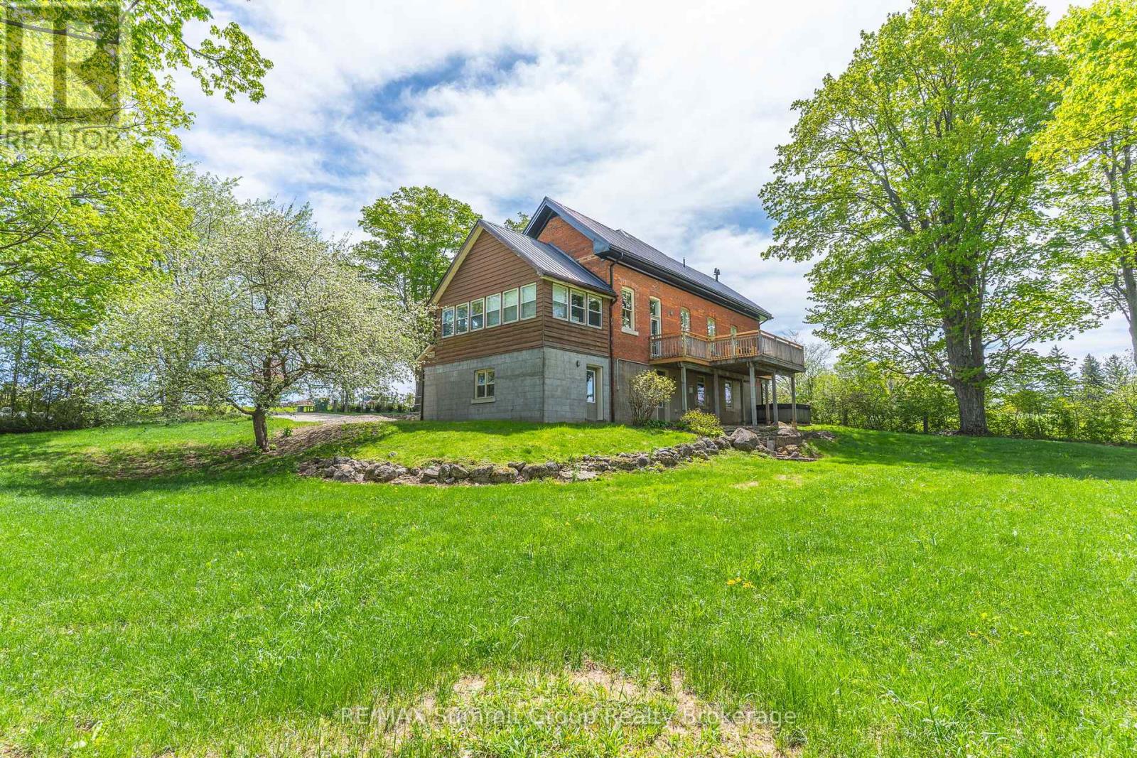 136630 Grey Road 12, Grey Highlands, Ontario  N4L 1W6 - Photo 34 - X12166841