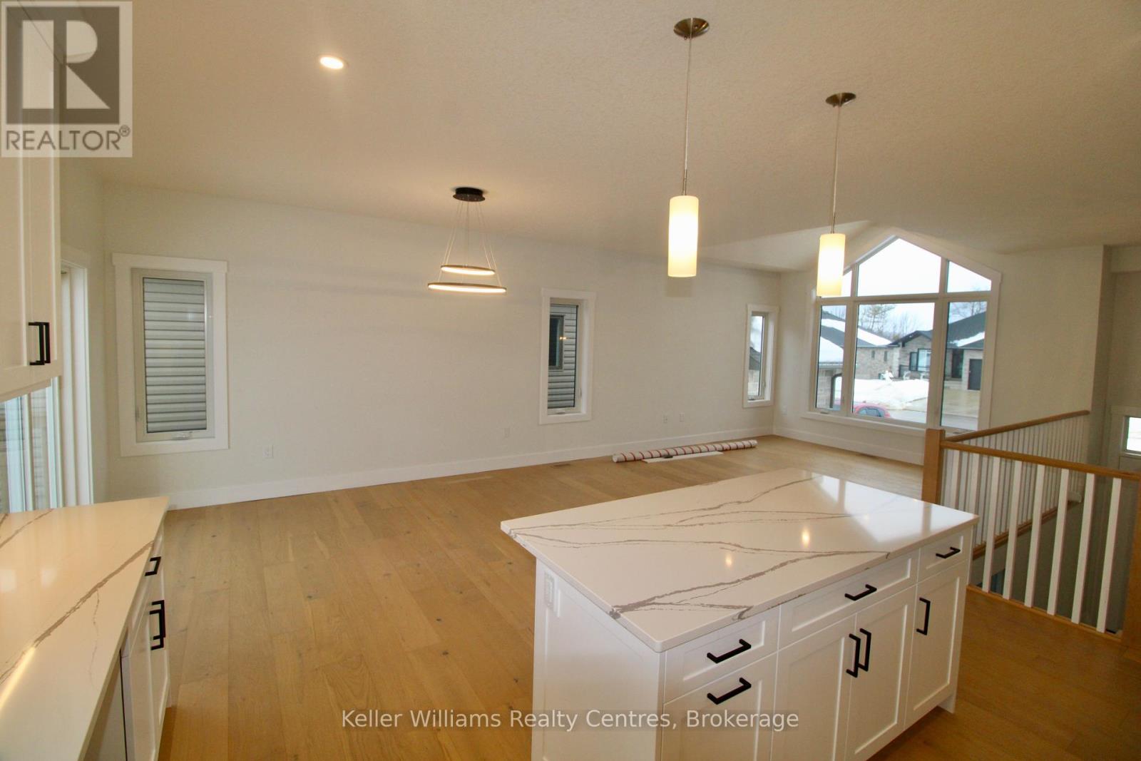 612 26th Avenue, Hanover, Ontario  N4N 3B8 - Photo 10 - X12166864