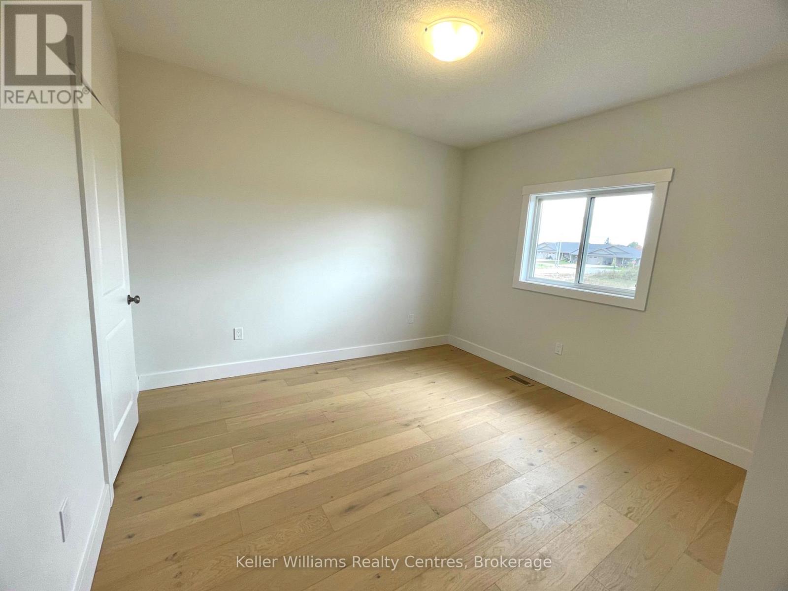 612 26th Avenue, Hanover, Ontario  N4N 3B8 - Photo 15 - X12166864