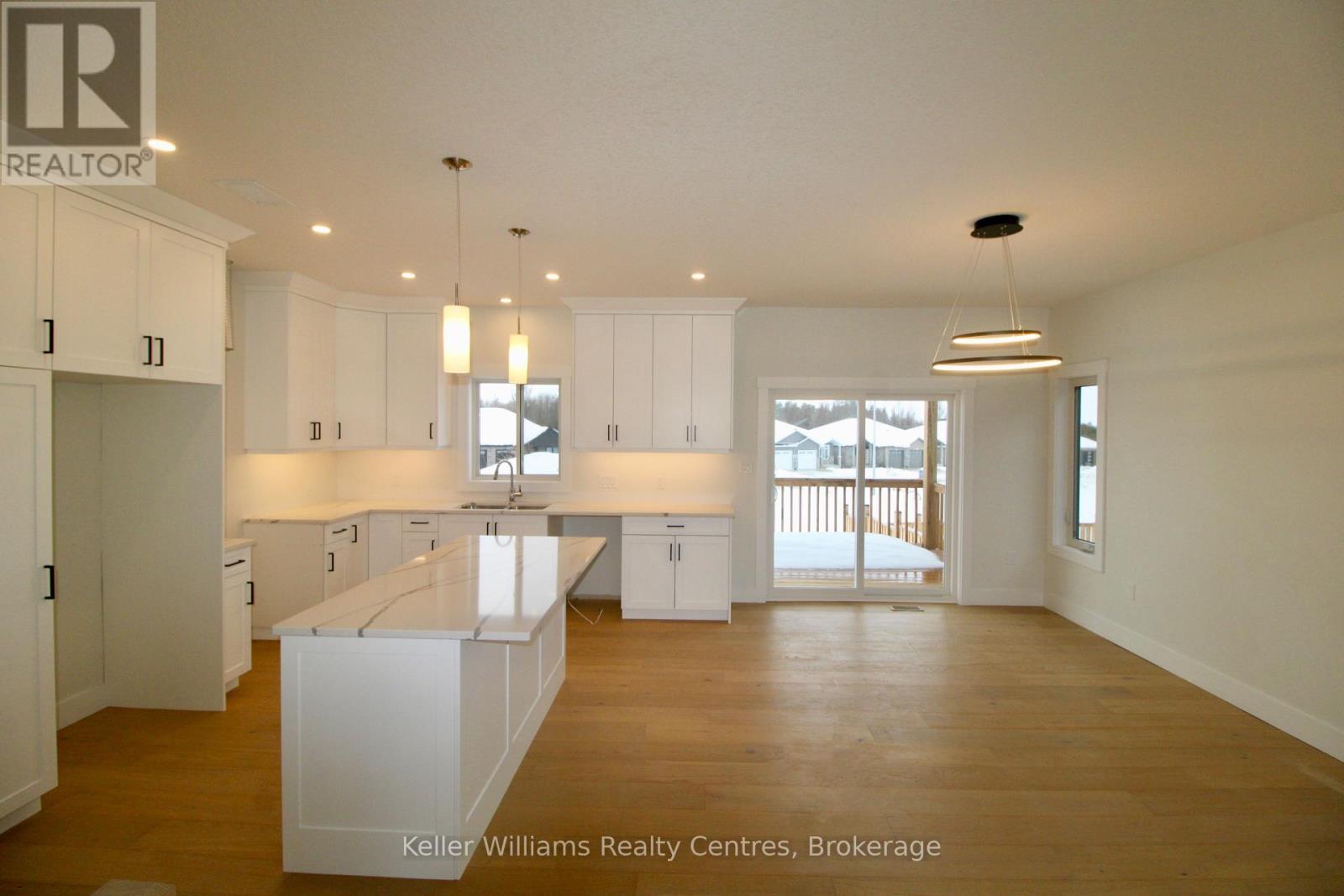 612 26th Avenue, Hanover, Ontario  N4N 3B8 - Photo 7 - X12166864