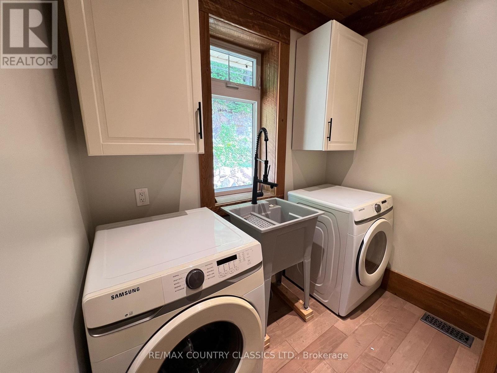 518 Duncan Lane, Hastings Highlands, Ontario  K0L 1C0 - Photo 24 - X12166871