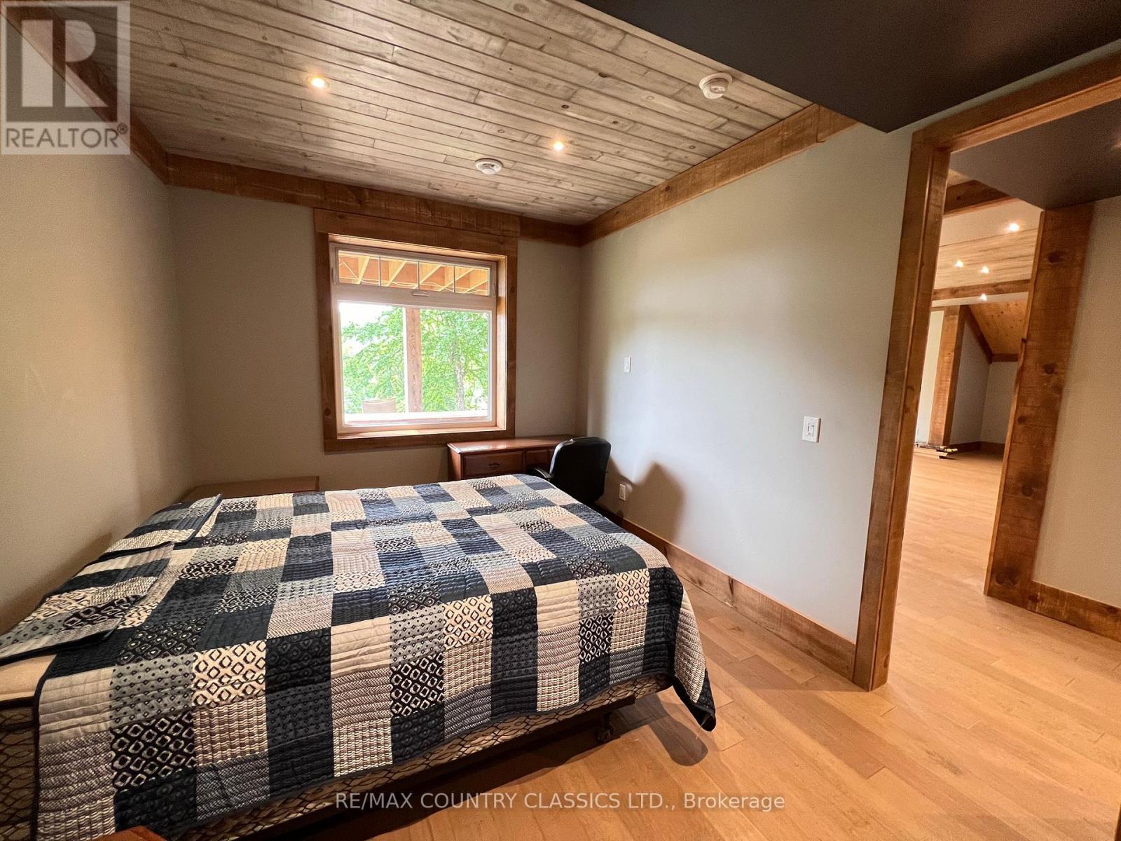 518 Duncan Lane, Hastings Highlands, Ontario  K0L 1C0 - Photo 31 - X12166871