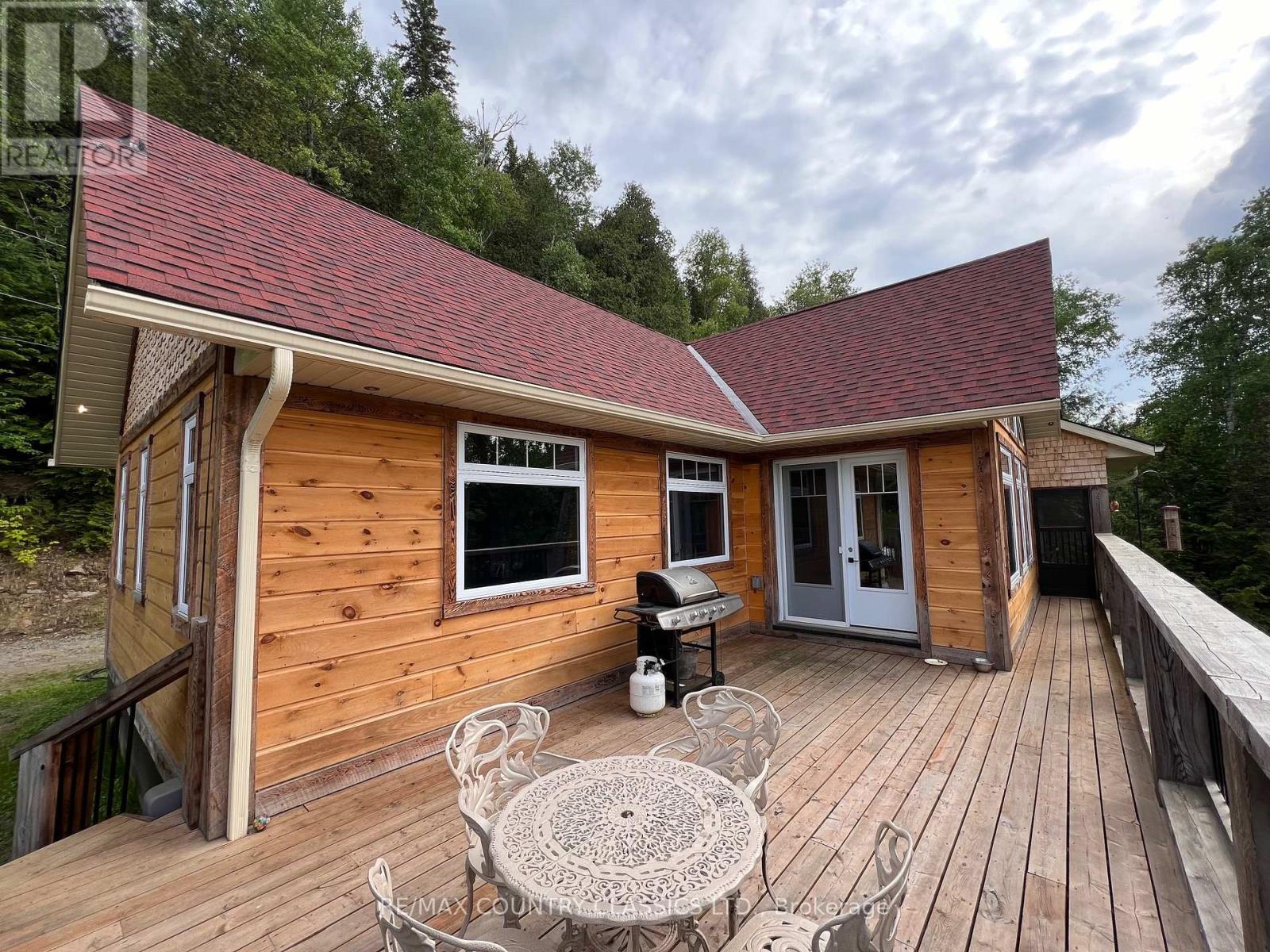 518 Duncan Lane, Hastings Highlands, Ontario  K0L 1C0 - Photo 6 - X12166871