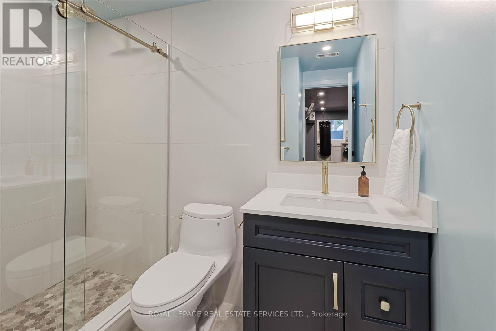90 Oakwood Avenue, Toronto, Ontario  M6H 2V8 - Photo 41 - W12158040