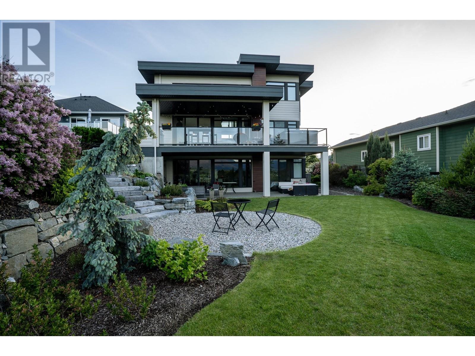 1021 Longacre Place, Vernon, British Columbia  V1H 1H7 - Photo 61 - 10339435