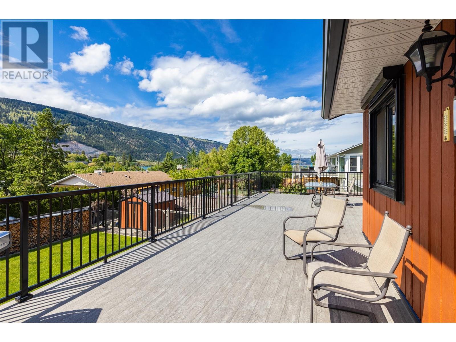 15650 Roberts Road, Oyama, BC V4V2E3