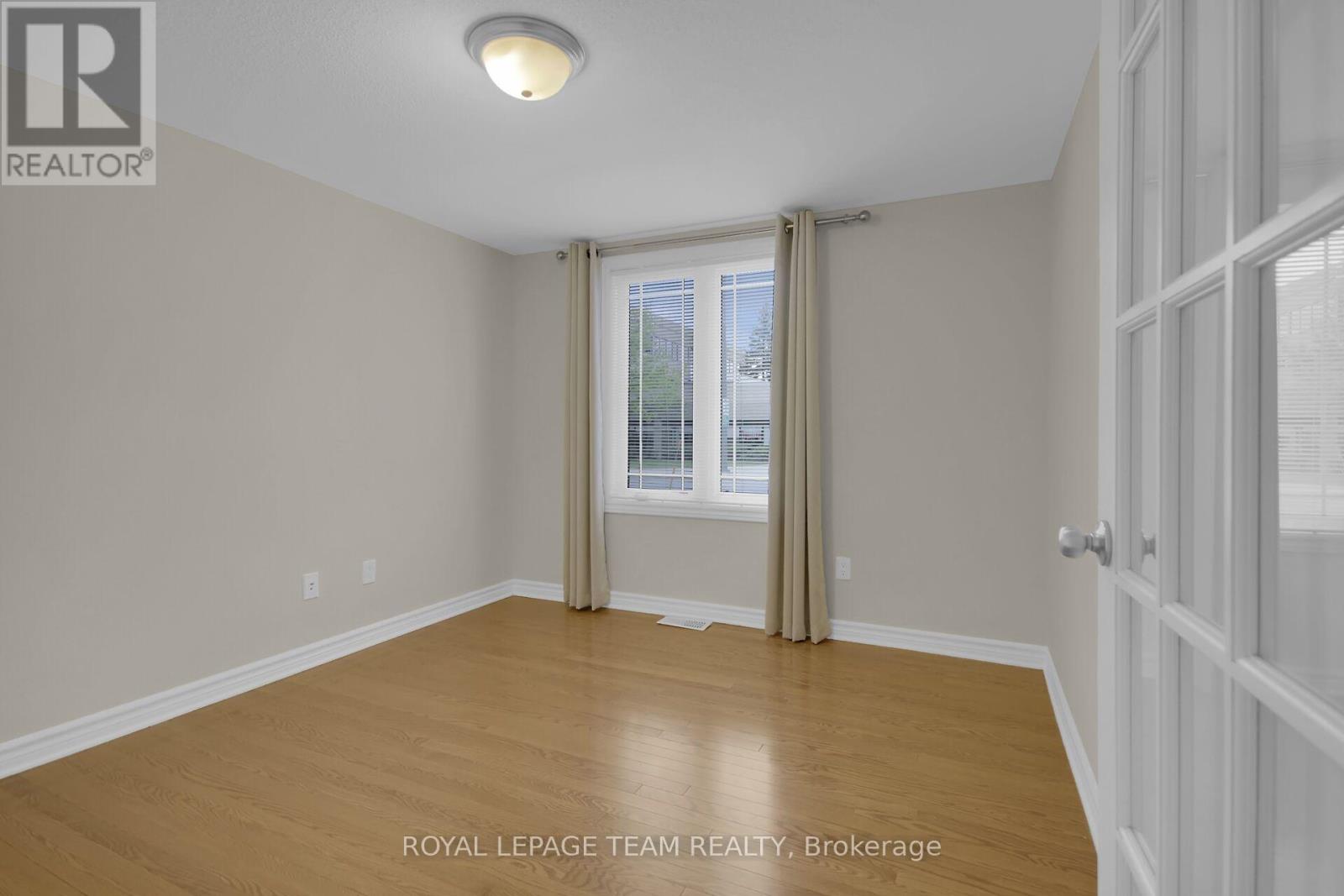 Property at 128A CENTREPOINTE DRIVE image 5