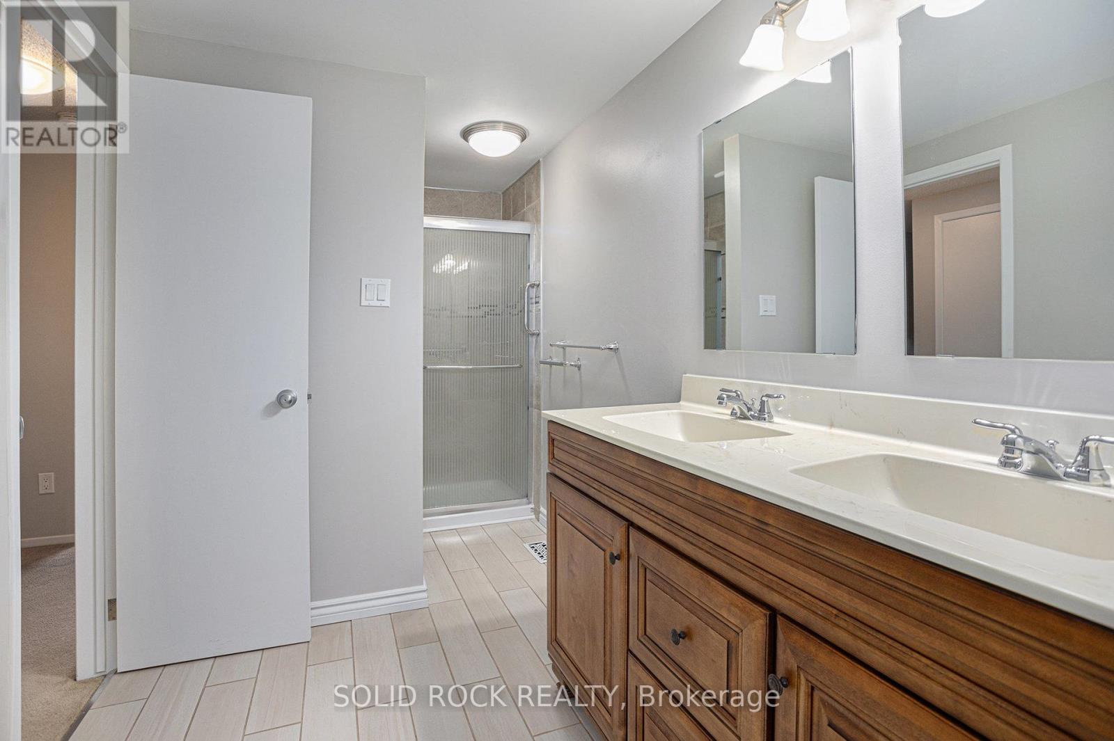 422 Sandhamn Private, Ottawa, Ontario  K1T 2Z1 - Photo 18 - X12166848