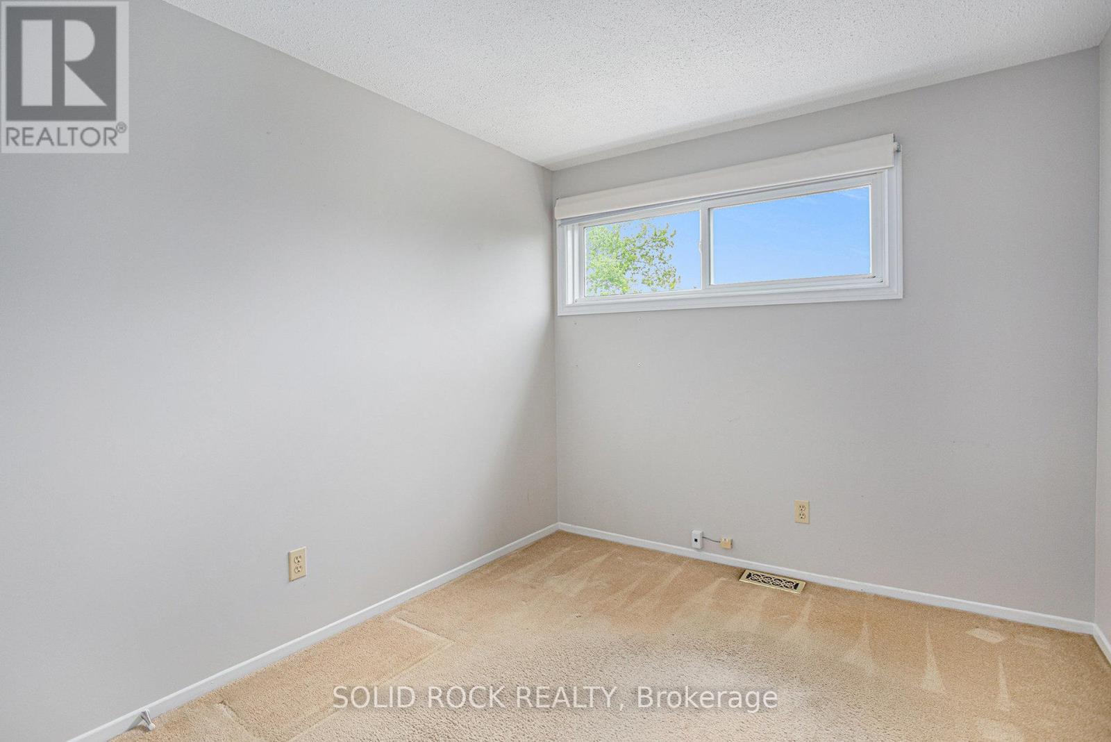 422 Sandhamn Private, Ottawa, Ontario  K1T 2Z1 - Photo 20 - X12166848