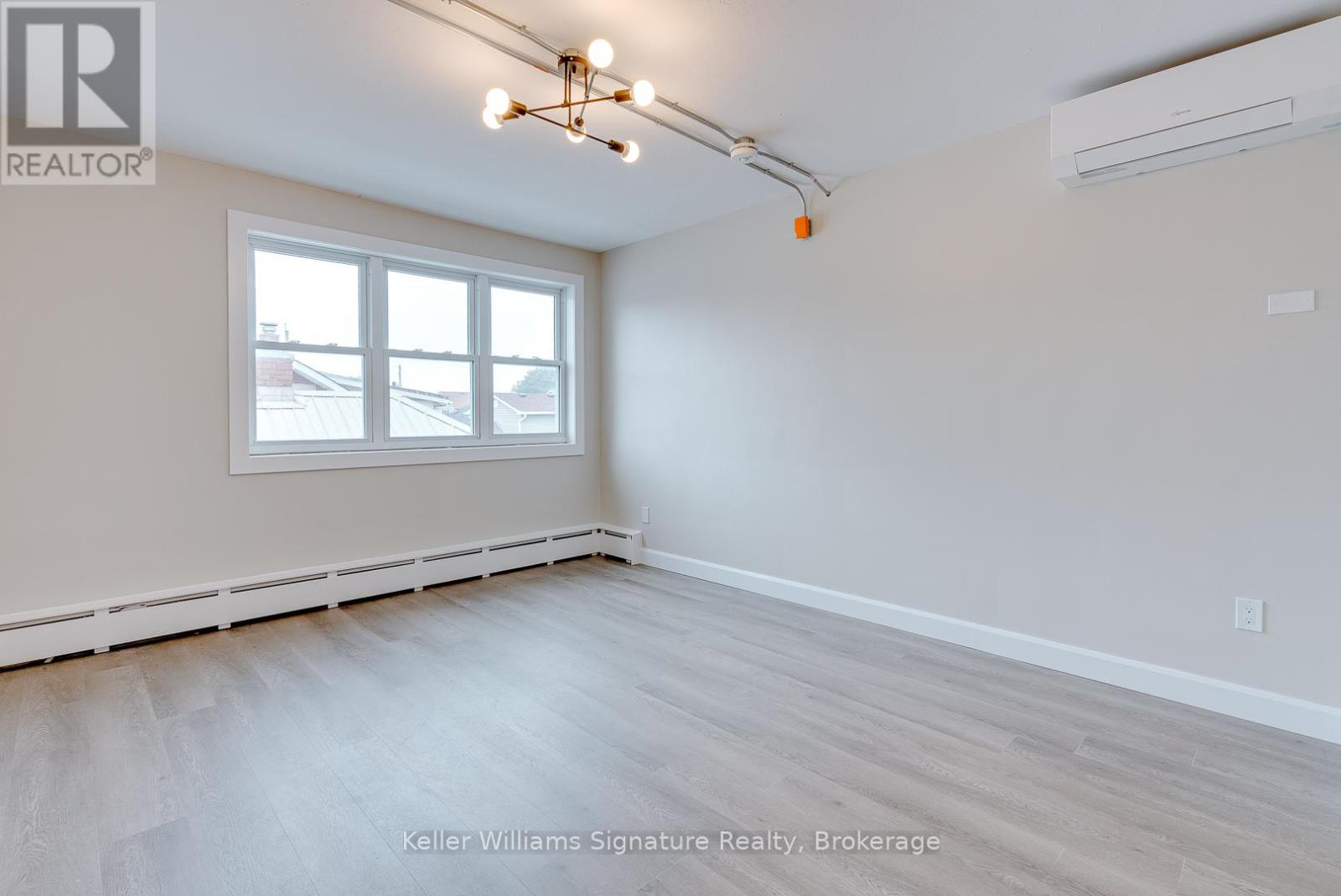 8 - 642 Hamilton Road, London East, Ontario  N5Z 1S9 - Photo 4 - X12166989