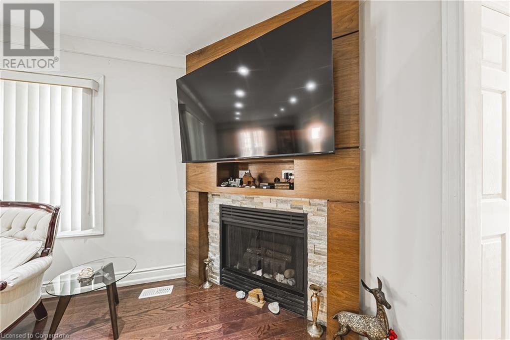 5008 Willowood Drive, Mississauga, Ontario  L5R 3R5 - Photo 12 - 40732660