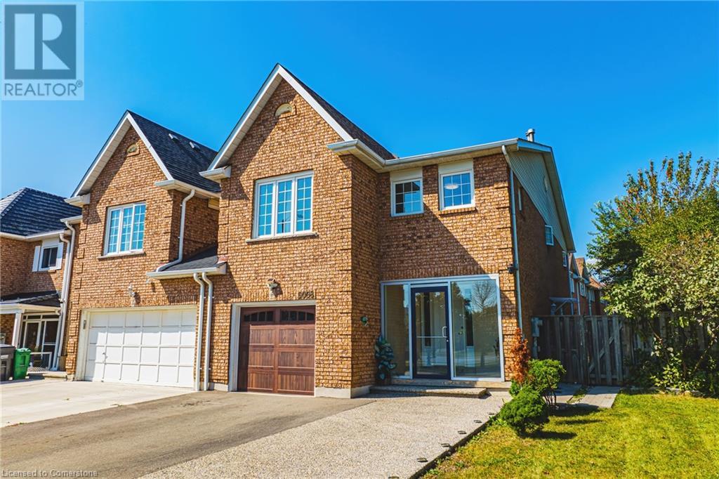 5008 Willowood Drive, Mississauga, Ontario  L5R 3R5 - Photo 2 - 40732660