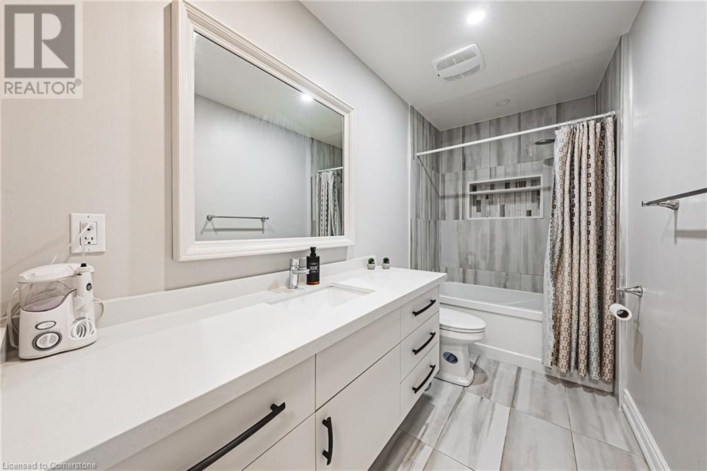 5008 Willowood Drive, Mississauga, Ontario  L5R 3R5 - Photo 21 - 40732660
