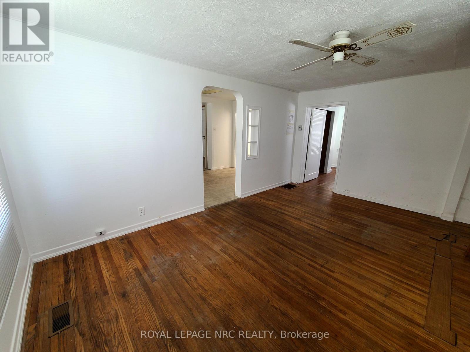 3775 Netherby Road, Fort Erie, Ontario  L0S 1S0 - Photo 2 - X12151789