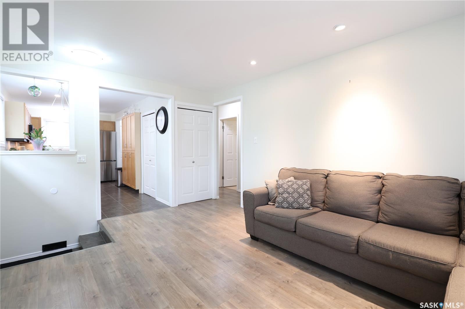 2526 Dewdney Avenue E, Regina, Saskatchewan  S4N 4V5 - Photo 7 - SK006743