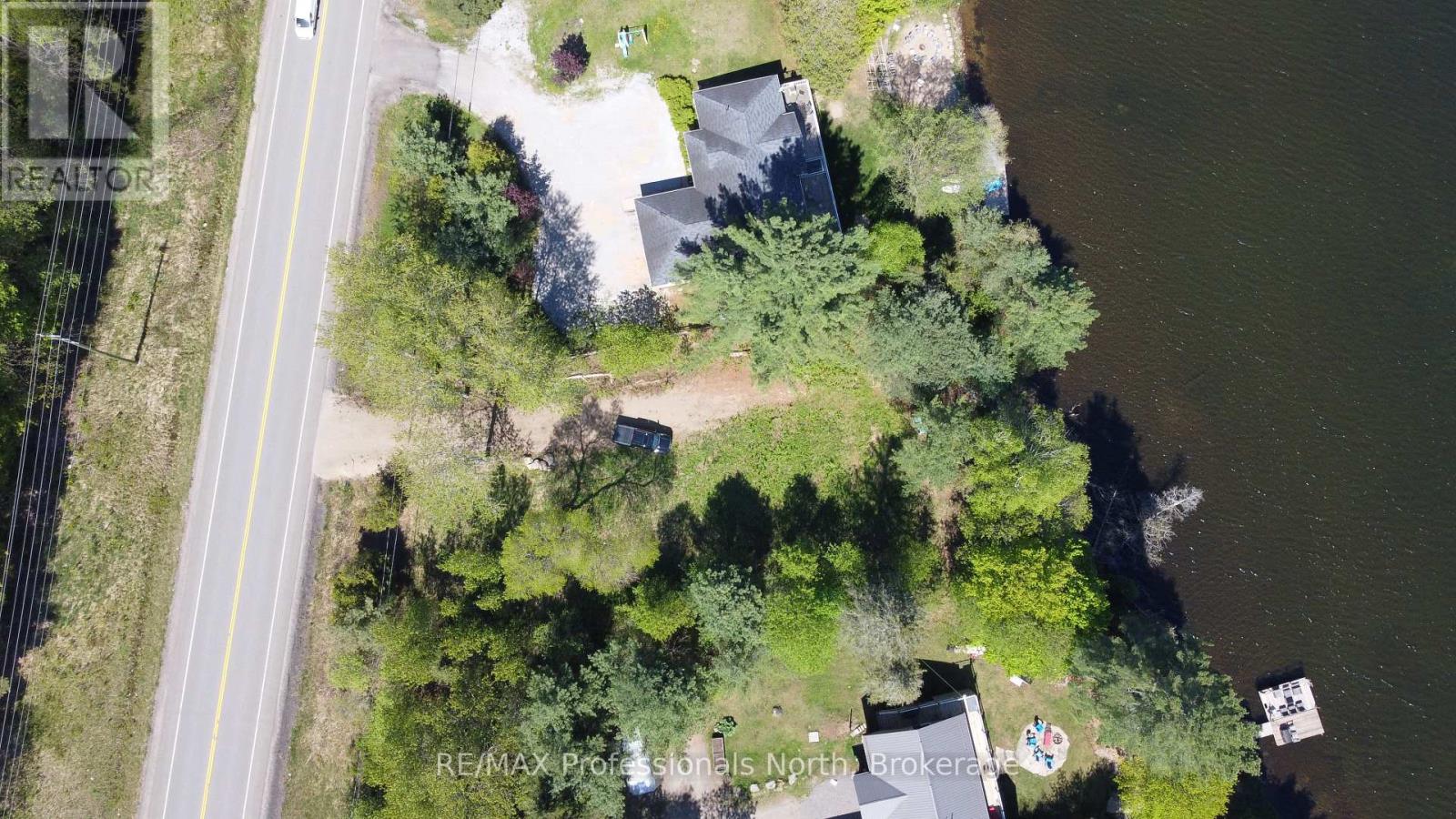 15180 Highway 118 Highway, Dysart Et Al, Ontario  K0M 1S0 - Photo 4 - X12165826