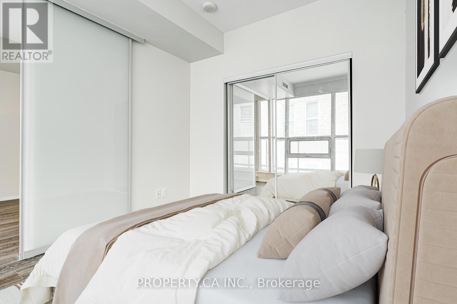 508 - 70 Temperance Street, Toronto, Ontario  M5H 4E8 - Photo 3 - C12166923