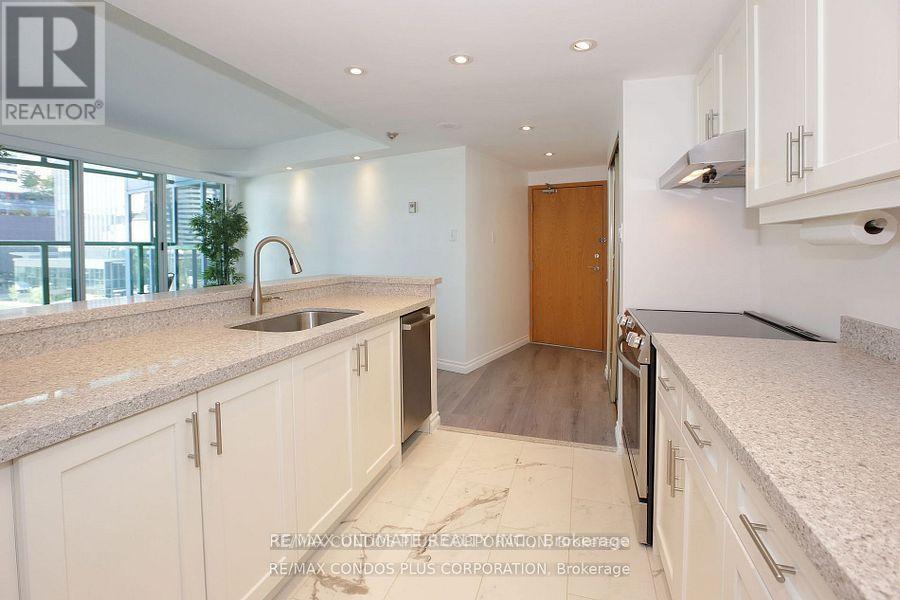 601 - 77 Harbour Square, Toronto, Ontario  M5J 2S2 - Photo 4 - C12166960
