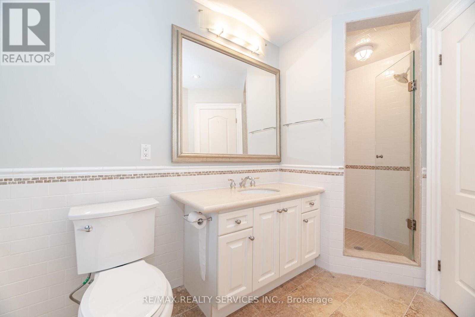 266 Airdrie Road, Toronto, Ontario  M4G 1N1 - Photo 12 - C12166979