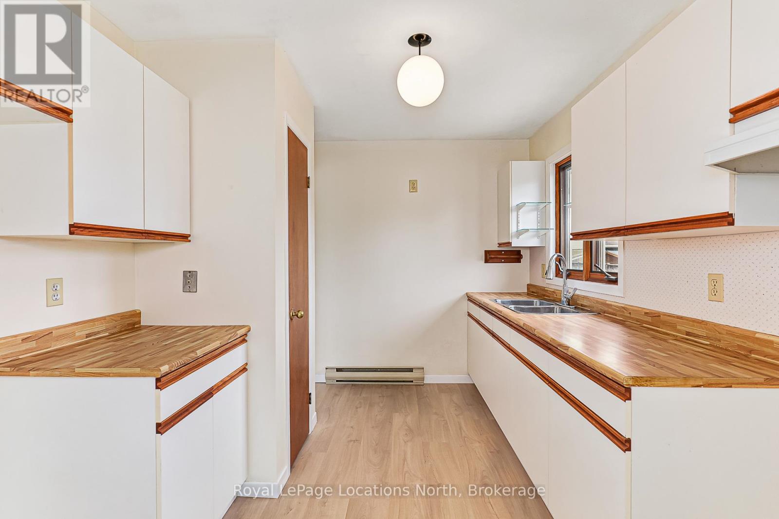 386 Walnut Street, Collingwood, Ontario  L9Y 3E1 - Photo 12 - S12165182
