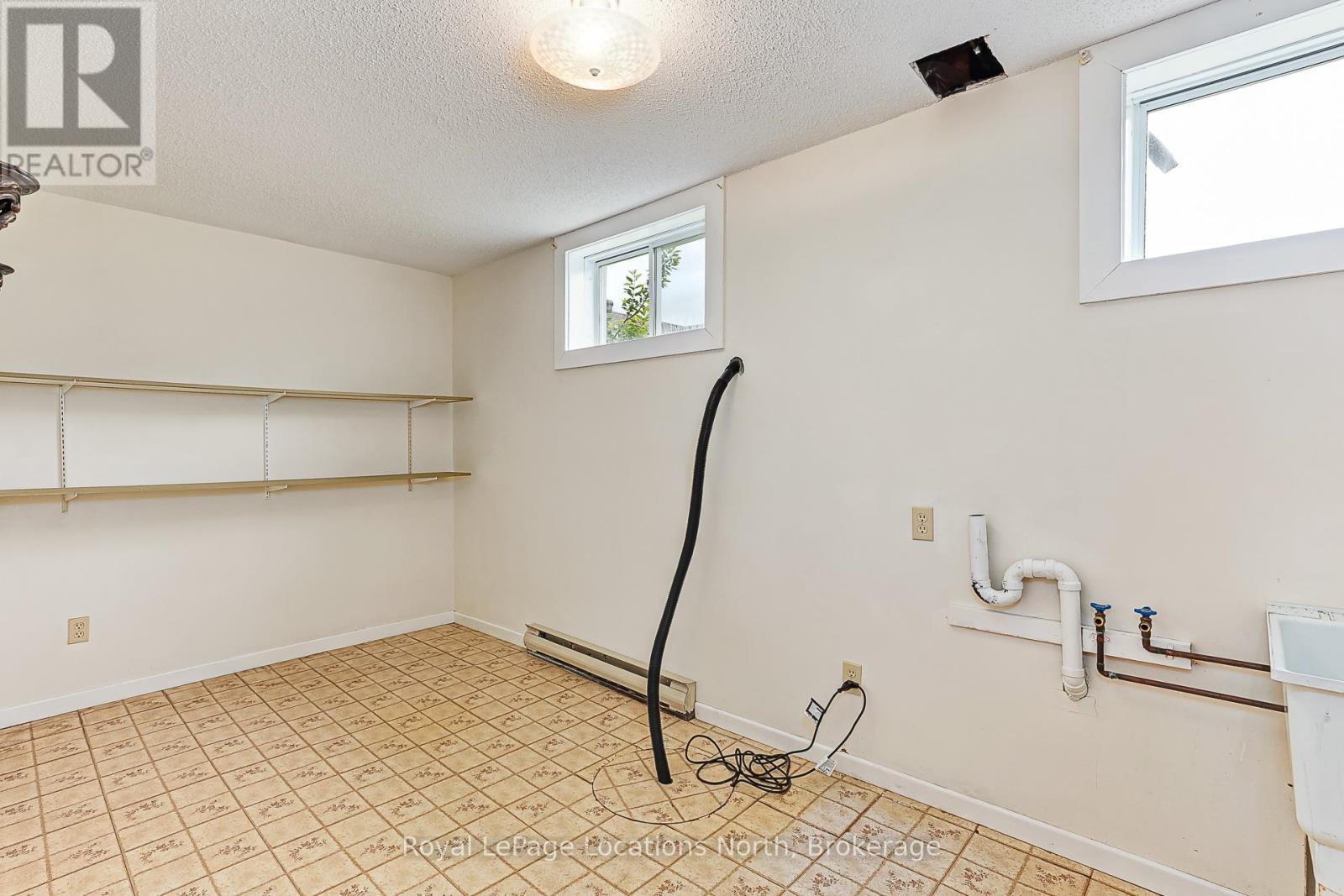 386 Walnut Street, Collingwood, Ontario  L9Y 3E1 - Photo 28 - S12165182