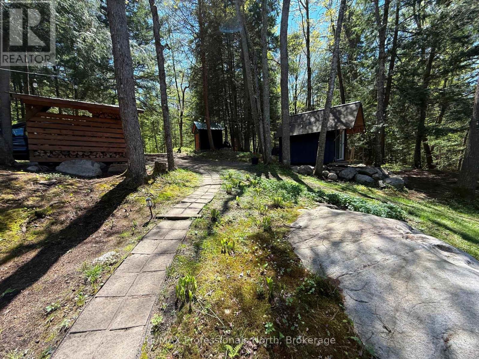 1132 Sapphire (Koshlong Lake) Drive, Highlands East, Ontario  K0M 1S0 - Photo 42 - X12163800