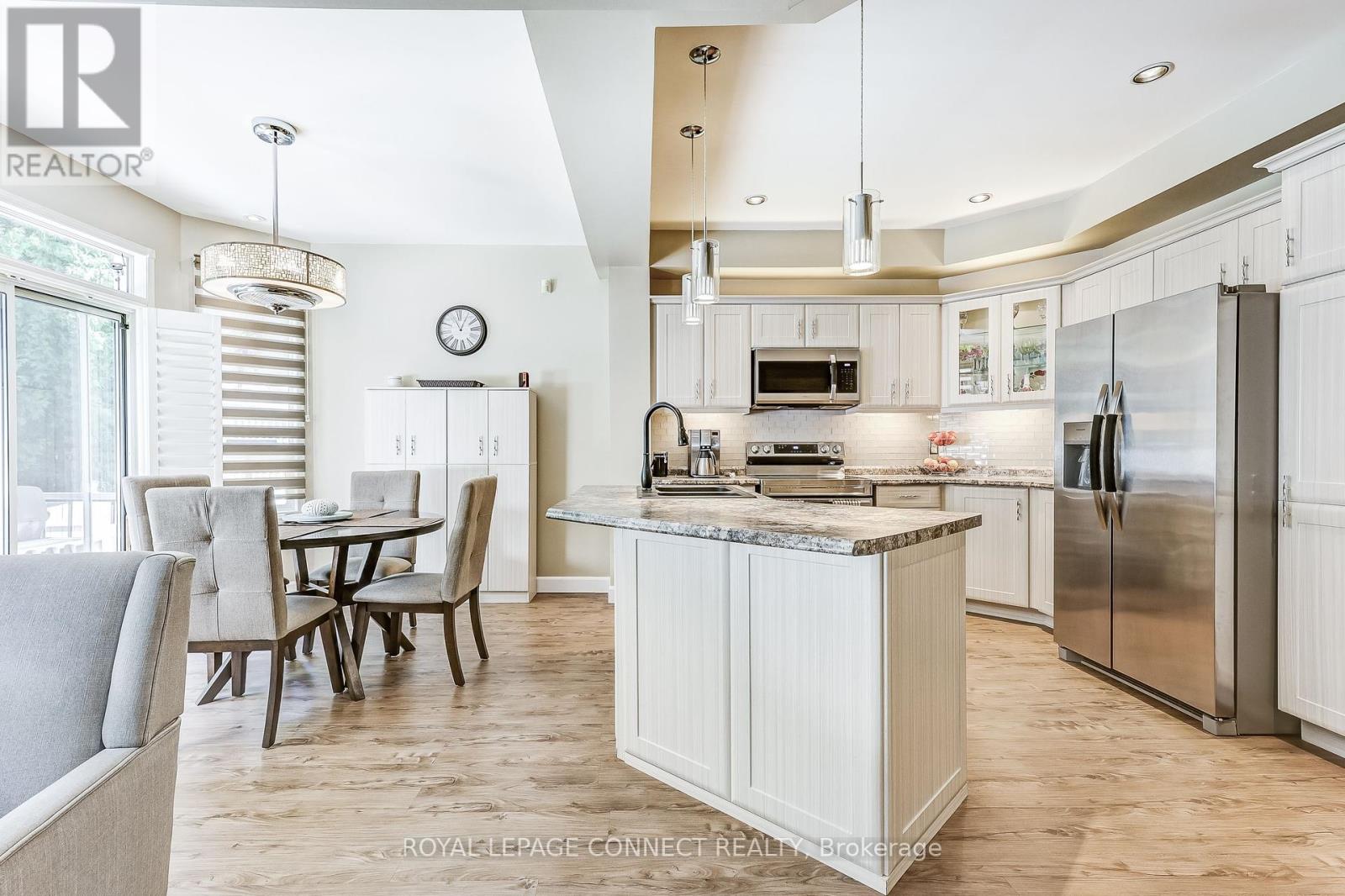 439 Woodsmere Crescent E, Pickering, Ontario  L1V 7A4 - Photo 11 - E12166823