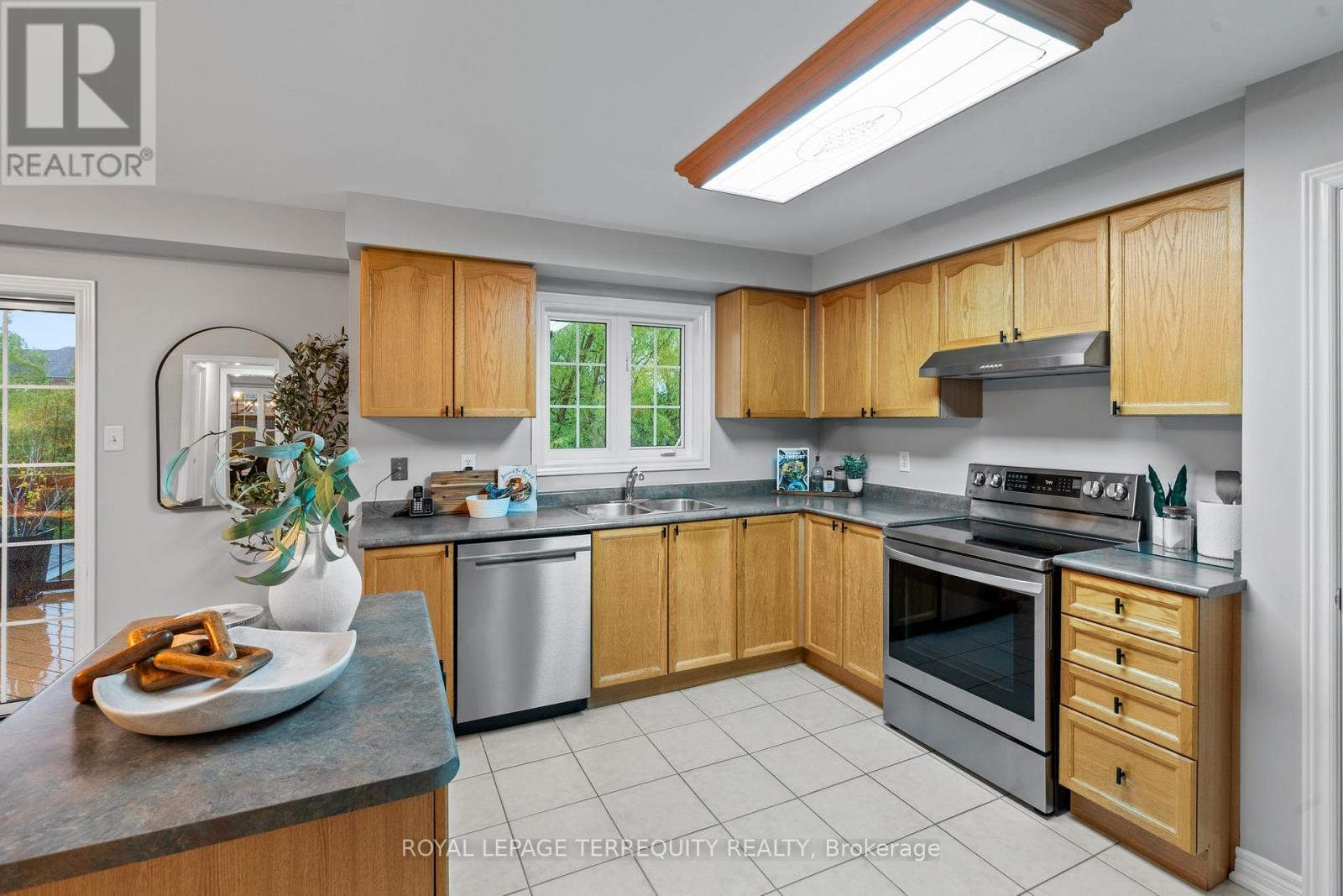 26 Goodhart Crescent, Ajax, Ontario  L1T 4H9 - Photo 21 - E12166835
